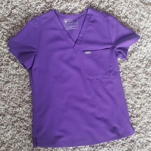 Figs XS Digital purple one pocket scrub top